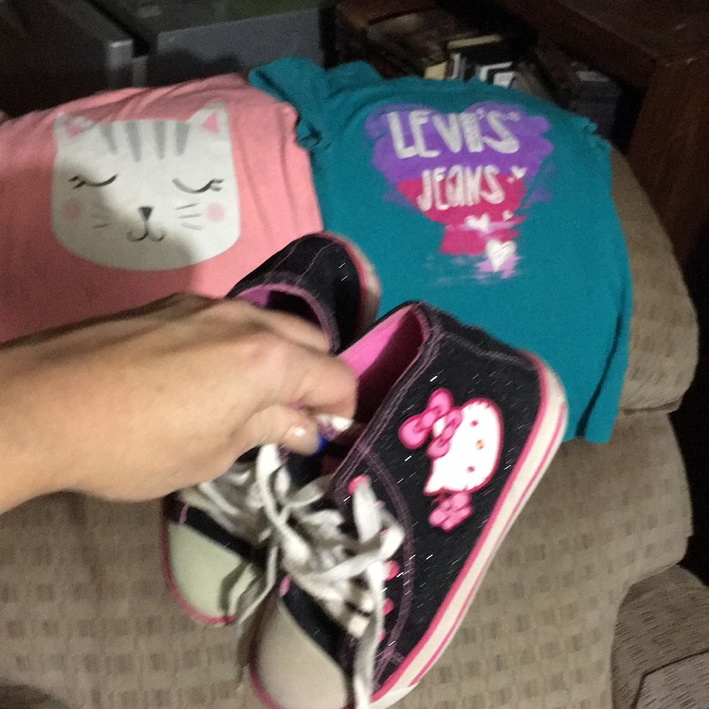 Hello Kitty shoesplay shirt n school shirtsize6n13